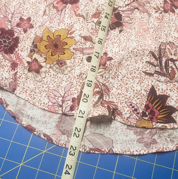 Knox Rose Oversized Floral Tunic - Small - Picture 8 of 10